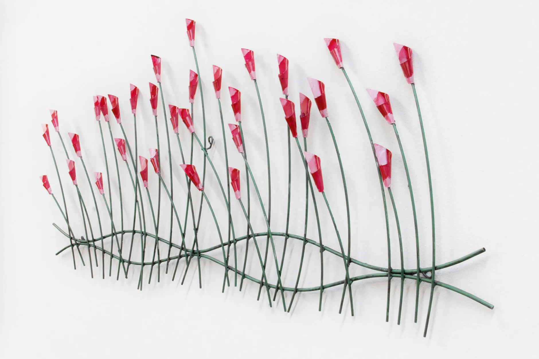 Wanddeko Metall 'Verspielte Blumen' 123x55x5cm