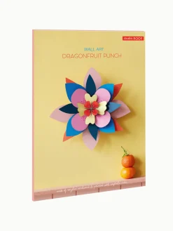 Wanddeko Papier 'Ausdrucksvolle Papierblüte'