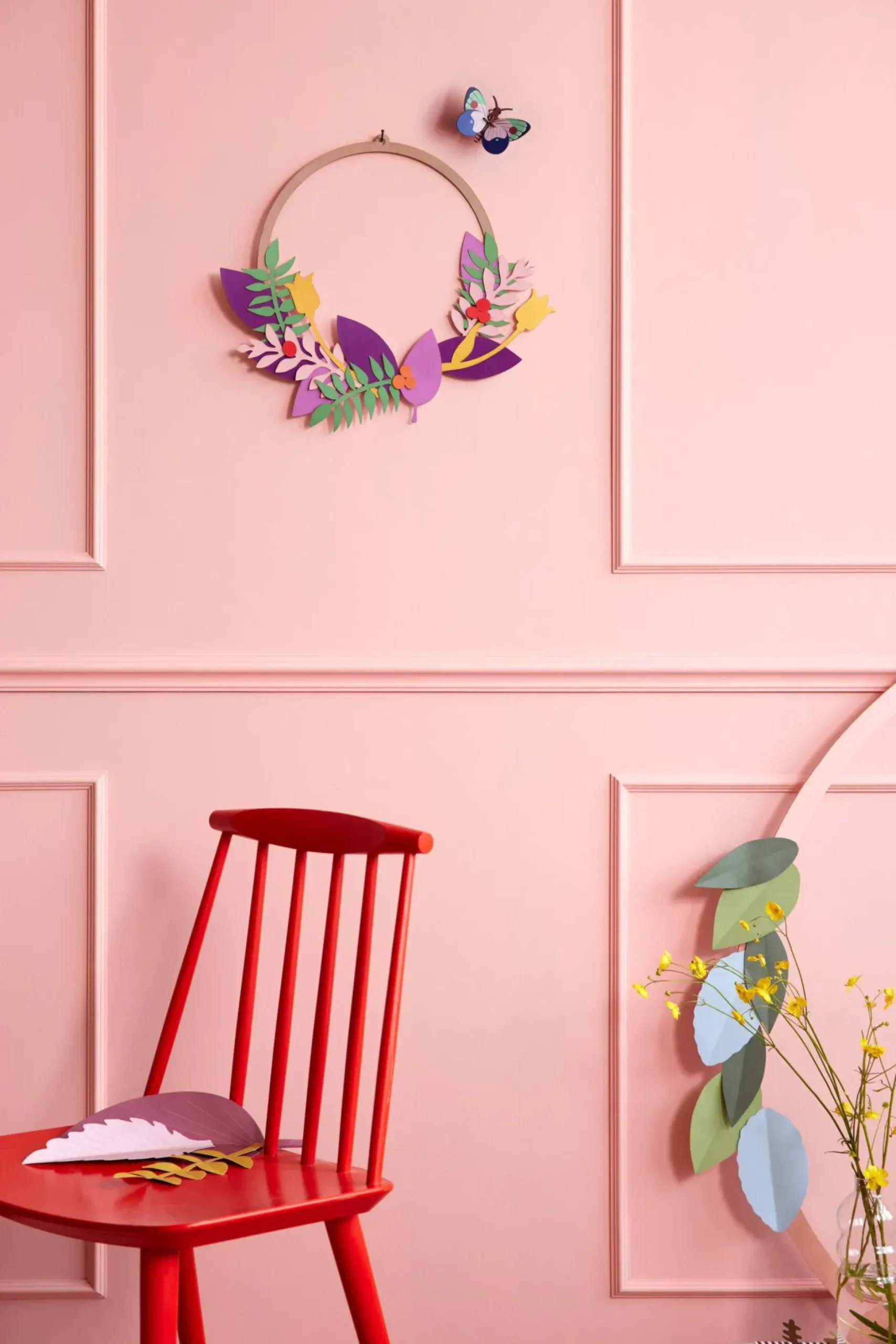 Wanddeko Papier 'Blumiger Schmetterling'