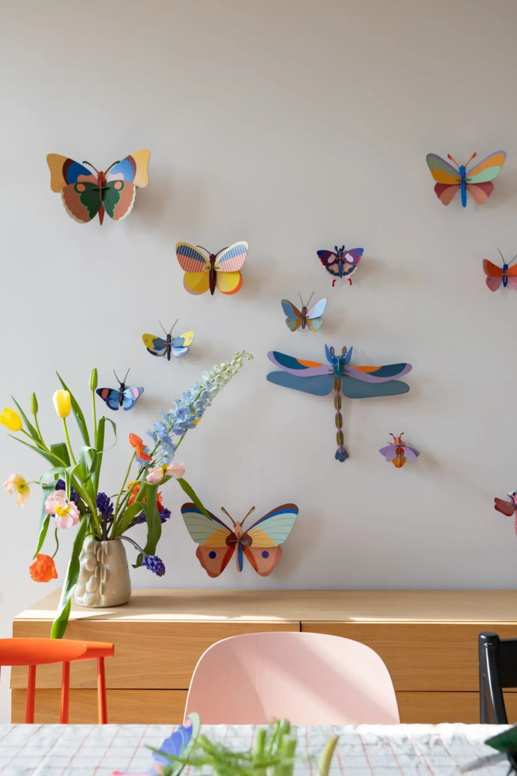 Wanddeko Papier 'Gemusterter Schmetterling'