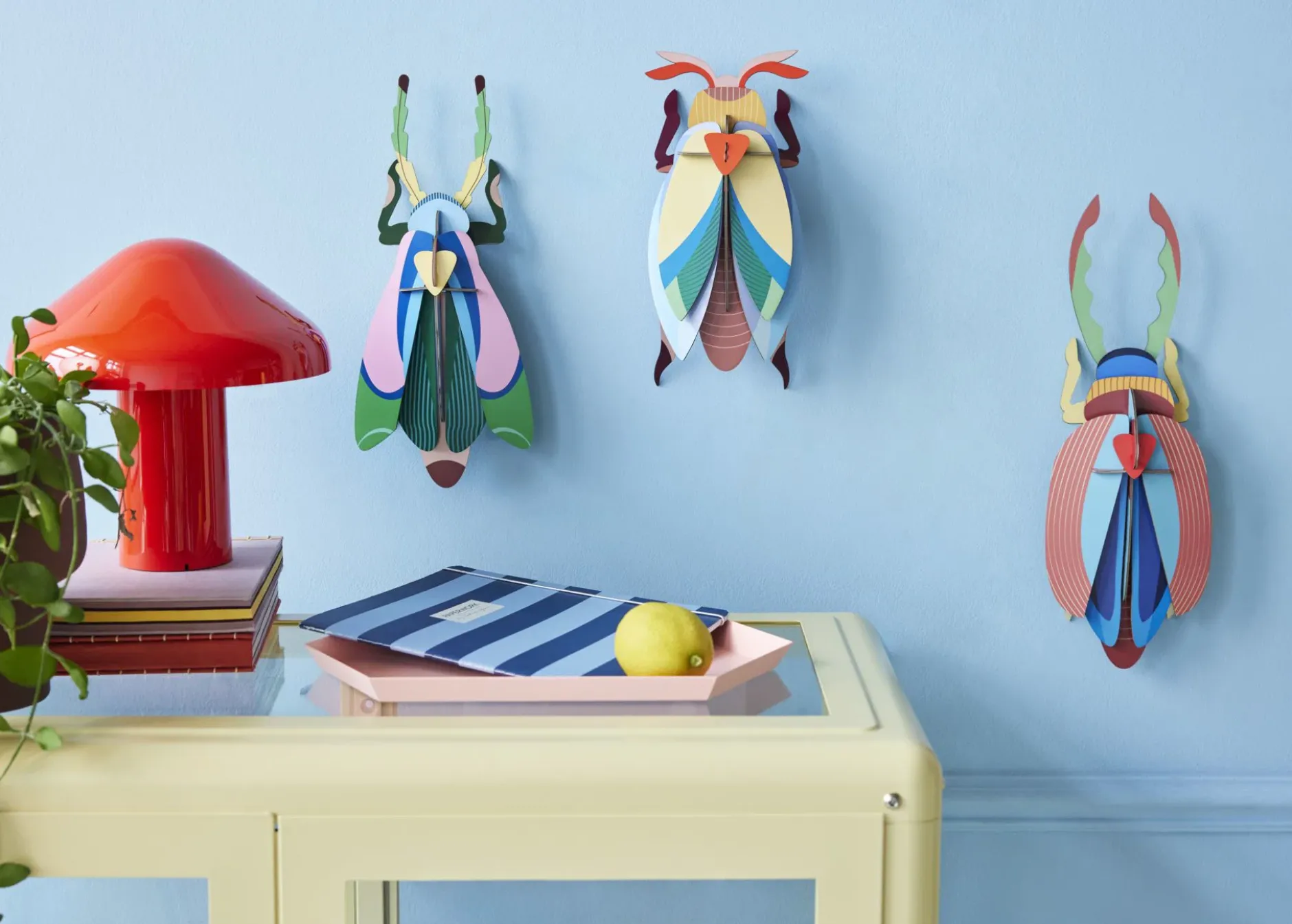 Wanddeko Papier 'Geweihkäfer mit Kamm'