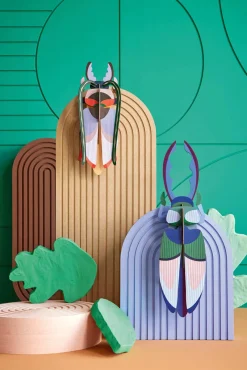 Wanddeko Papier 'Kosmos-Käfer'