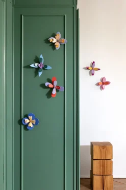 Wanddeko Papier 'Leuchtende Papierblume'