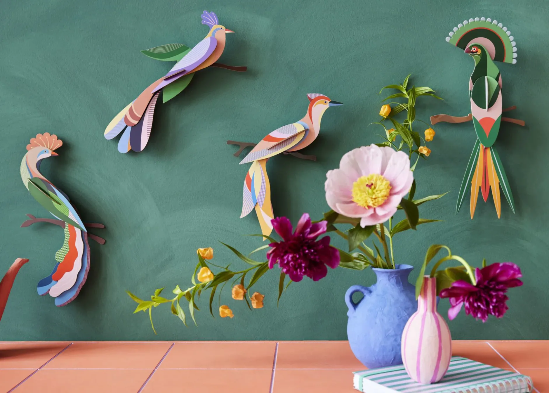 Wanddeko Papier 'Leuchtender Flügel'