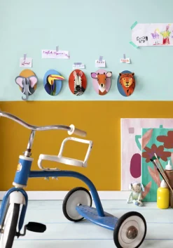 Wanddeko Papier 'Leuchtender Tukan'
