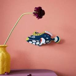 Wanddeko Papier 'Punktierter Fisch'