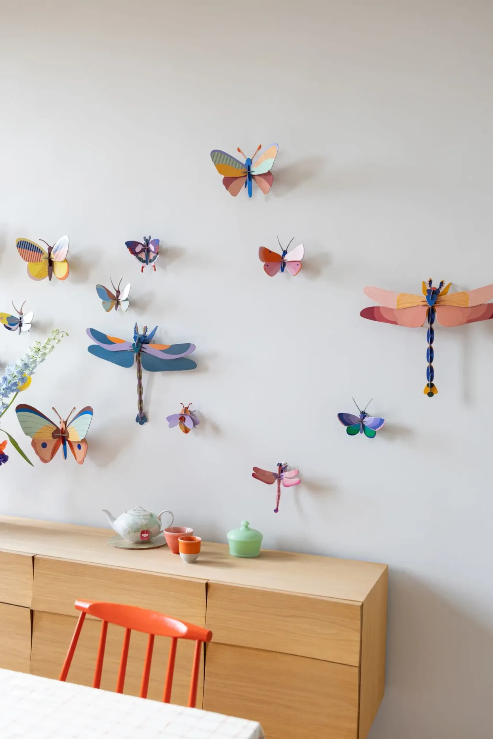Wanddeko Papier 'Regenbogen-Flattern'
