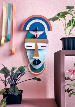 Wanddeko Papier 'Regenbogenmaske'