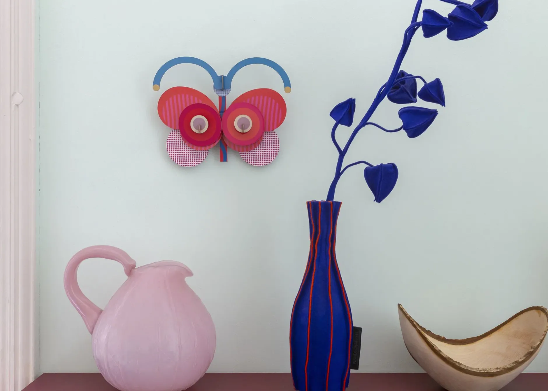 Wanddeko Papier 'Stripy Butterfly'