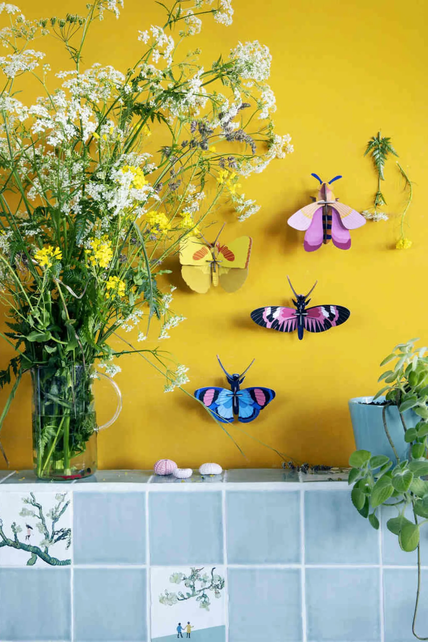 Wanddeko Papier 'Zitronen-Schmetterling'