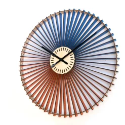 Wanduhr 'Kinetic'